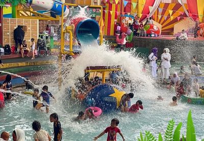 Solusi Liburan Musim Hujan: Intip 4 Kolam Renang Indoor di Jakarta yang Ramah Anak dan Kantong