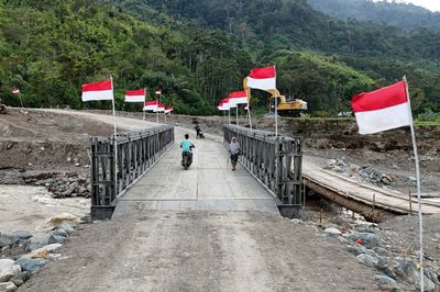 Jembatan Bailey di Aceh Rampung, Senyum Anak-Anak Aceh Kembali ke Sekolah
