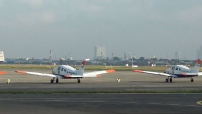 Pesawat TNI AL Tergelincir, Bandara Juanda Tutup Sementara
