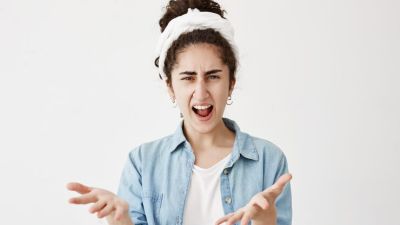 Ketika Emosi Datang, Apakah Harus Selalu Diselesaikan?