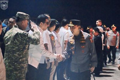 Andi Harun Sambut Hangat Kedatangan Kapolri dan Titiek Soeharto di Bandara APT Pranoto