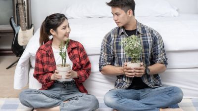 Kedekatan Sehat dalam Hubungan: Pentingnya Ruang untuk Diri Sendiri