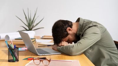 Membedakan Energi Kerja yang Positif dan Negatif dalam Kehidupan Sehari-hari