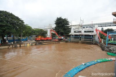 Bendung Katulampa Berstatus Siaga 3, Gubernur Pramono Anung: Air Harus Segera Dibuang ke Laut