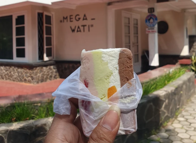 Kedai Es Krim Megawati, Hidden Gem Es Krim Jadul di Tengah Kota Malang