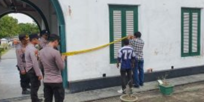 Tangsi Belanda Siak Ambruk Saat Kunjungan Pelajar, 17 Orang Dilarikan ke Rumah Sakit