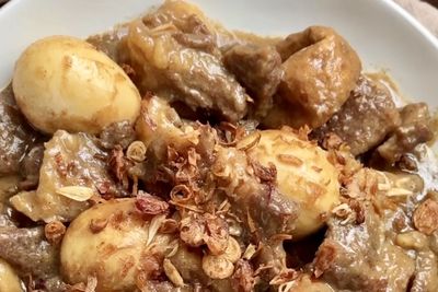 Resep Terik Daging Sapi Anti Alot, Kuah Kental dan Rempahnya Nendang