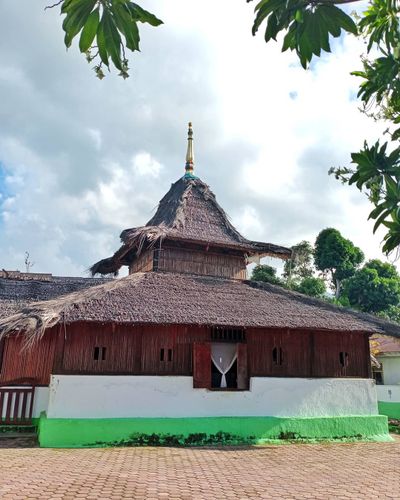 Masjid Wapauwe: Jejak Tujuh Abad Sejarah Islam di Jazirah Leihitu, Maluku