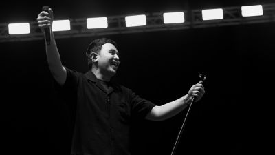 Pesan Mendalam dalam Lagu Hati-Hati di Jalan karya Tulus