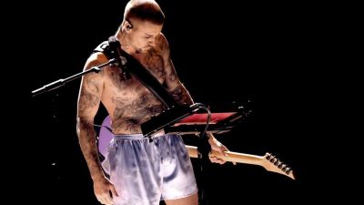 Justin Bieber Mengguncang Grammy Awards 2026 dengan Penampilan Berani