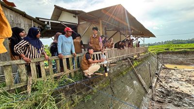 Mahasiswa KKN Itera Ciptakan Sistem Monitoring pH dan Air Berbasis IoT untuk Petani Lampung