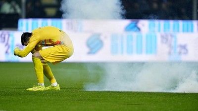 Insiden Mematikan di Stadion: Suporter Inter Milan Kehilangan Tiga Jari Akibat Flare