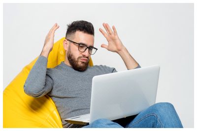 Layar Laptop Tiba-tiba Bergaris? Ini Cara Ngatasinnya Biar Normal Lagi