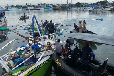 8 Orang Jadi Korban Insiden Kapal Meledak di Pelabuhan Paotere Makassar