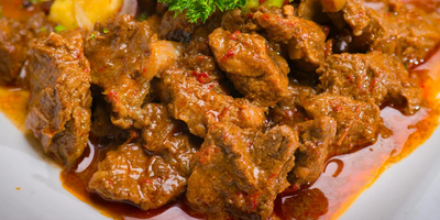 10 Kuliner Khas Sumatera Barat yang Paling Populer, Dari Rendang sampai Karupuak Sanjai