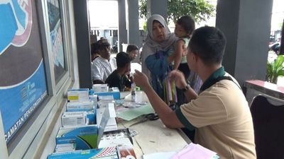 Banjir di Pekalongan Barat Buat Pilu Masyarakat, RSUD Bendan Gelar Bakti Sosial
