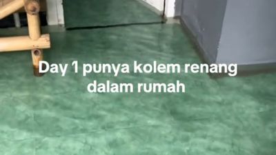 Rumah Seorang Cewek Terendam Banjir, Warganet Malah Salfok ke Airnya