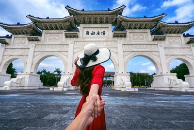 Gak Haram, 5 Oleh-Oleh Khas Taiwan yang Halal dan Wajib Dibeli!