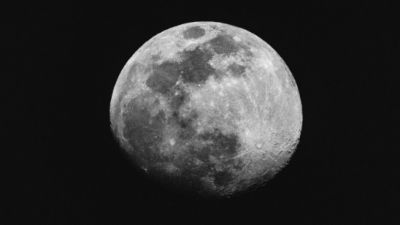 Fenomena Supermoon: Peristiwa Astronomi Menarik yang Mengundang Perhatian Publik