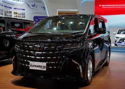 TAM Hadirkan Toyota Alphard XE Hybrid Terbaru Dengan Harga 1.2 M, Ini Keunggulannya!