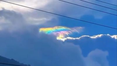Fenomena Alam Langka, Awan Pelangi Terekam Hiasi Langit Aceh Tengah