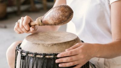 Dampak Musik dalam Dinamika Gerakan Sosial Abad 20