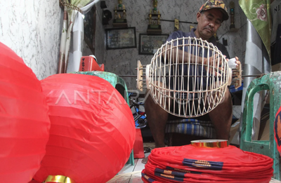Lampion Jodipan Menyala ke Jakarta, Pesanan Imlek Dongkrak Produksi Perajin Malang