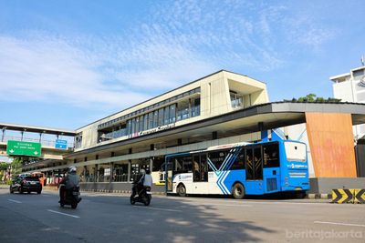 Transjabodetabek B51 Rute Cawang-Cikarang Resmi Beroperasi, Tarif Mulai Rp2.000!