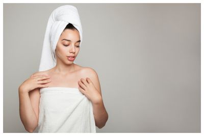 Gak Cuma Parfum, Ini 5 Bodycare Routine Biar Kamu Wangi Seharian