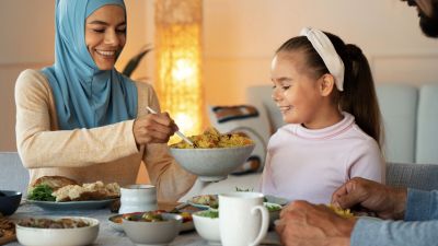 Optimalisasi Ramadan: Dari Nutrisi Hingga Kesehatan Mental