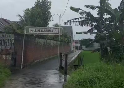 Jalan Menuju Surga di Blimbing Malang, Rute Kecil Penuh Makna Menuju TPU
