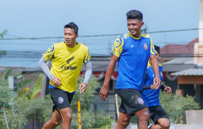 Arema FC Waspadai Kebangkitan Semen Padang Jelang Laga Putaran Kedua
