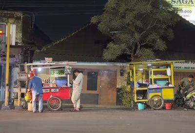 Ramadhan di Malang, Nasi Goreng Duk Duk Jadi Andalan Sahur Mahasiswa Rantau