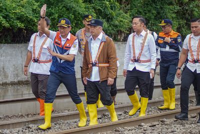 Bukan Batasi Dunia Usaha, Menhub: Pembatasan Angkutan Barang Demi Keselamatan Mudik Lebaran 2026
