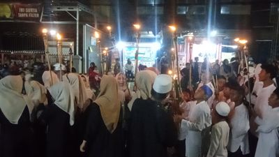 Tradisi Cahaya Ramadan, Warga Tarakan Tengah Hidupkan Malam dengan Pawai Obor