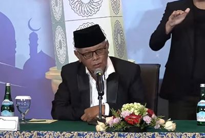 Ketum MUI Imbau Imam Salat Tarawih Lakukan Qunut Nazilah untuk Umat Islam di Gaza