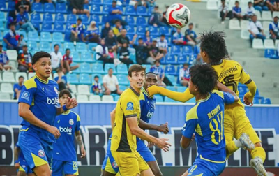 Arema Bungkam Semen Padang 3-0, Marcos Santos Ungkap Kunci Kemenangan Kolektif