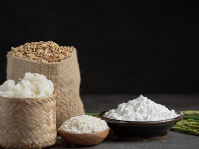 11 Ragam Makanan Pokok Indonesia yang Bikin Bangga: Nggak Cuma Nasi, Lho!