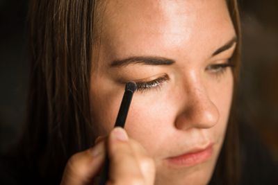 Rekomendasi Warna Eye Shadow untuk Kulit Sawo Matang, Ini 5 Pilihannya