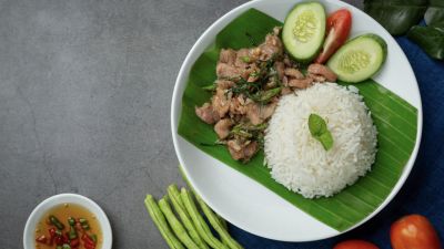 Keunikan Nasi Liwet Khas Sunda: Hidangan Berbudaya yang Menggugah Selera