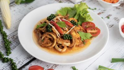 Nikmatnya Cumi Asam Manis untuk Keluarga Anda