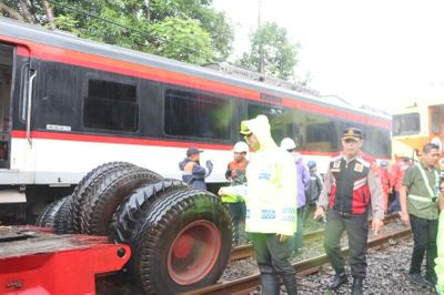 Evakuasi Rampung, Perjalanan Commuter Line Antara Stasiun Poris - Stasiun Batu Ceper Kembali Normal