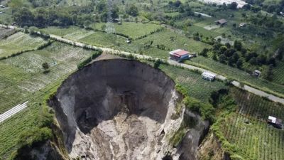 BRIN Mengklarifikasi Fenomena Lubang Raksasa di Aceh Tengah Sebagai Longsoran, Bukan Sinkhole