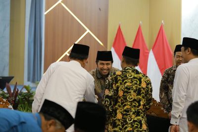 Soroti Banjir Jember, Wagub Emil Dardak Paparkan Strategi Aeroseeding dan Pemberdayaan Ekonomi Warga