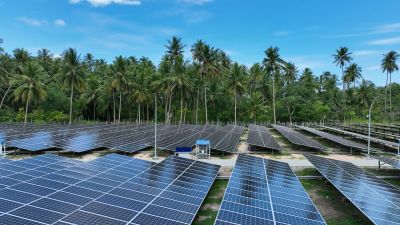 Kapasitas PLTS Atap Warga Meningkat, Pakar UGM Desak Pemerintah Percepat Transisi Energi
