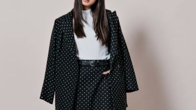 Gaya Santai yang Tetap Trendi: Fenomena Outfit Oversized di Kalangan Anak Muda