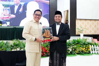 Wamenhan Donny Ermawan Suntik Semangat Bela Negara ke ASN Sulsel di Ramadan Leadership Camp