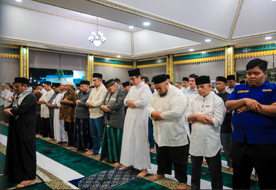 Tarawih Bersama Warga Selayang, Rico Waas Perkuat Silaturahmi Ramadan