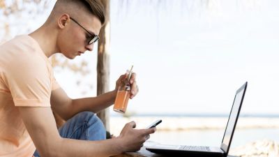 Waspadai Penipuan Online Saat Musim Liburan