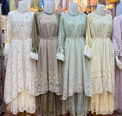Gamis Istri Orang Ramai Diburu Jelang Idul Fitri 2026 Tren Fashion Lebaran yang Viral di Media Sosial